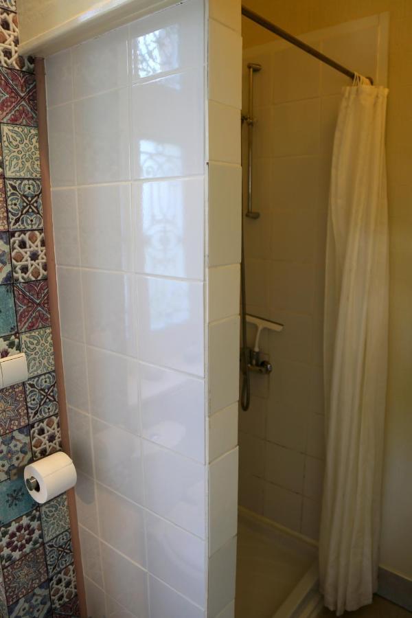 Chalmoux Le Bonnet De Nuit Bed & Breakfast エクステリア 写真