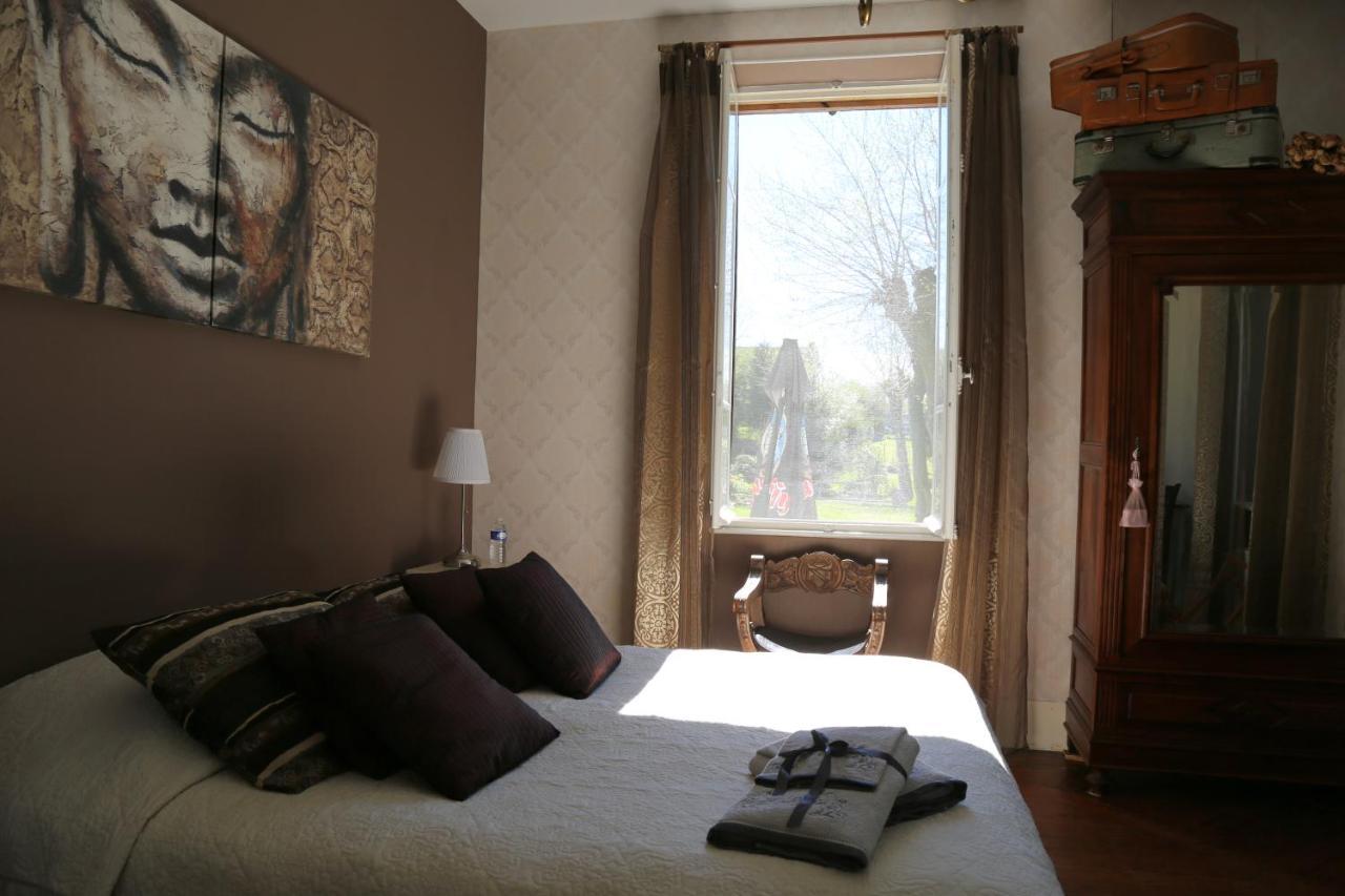 Chalmoux Le Bonnet De Nuit Bed & Breakfast エクステリア 写真