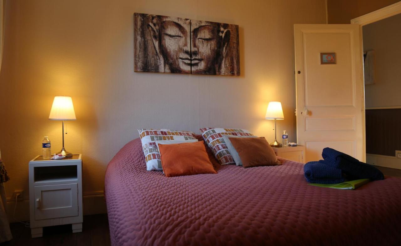 Chalmoux Le Bonnet De Nuit Bed & Breakfast エクステリア 写真