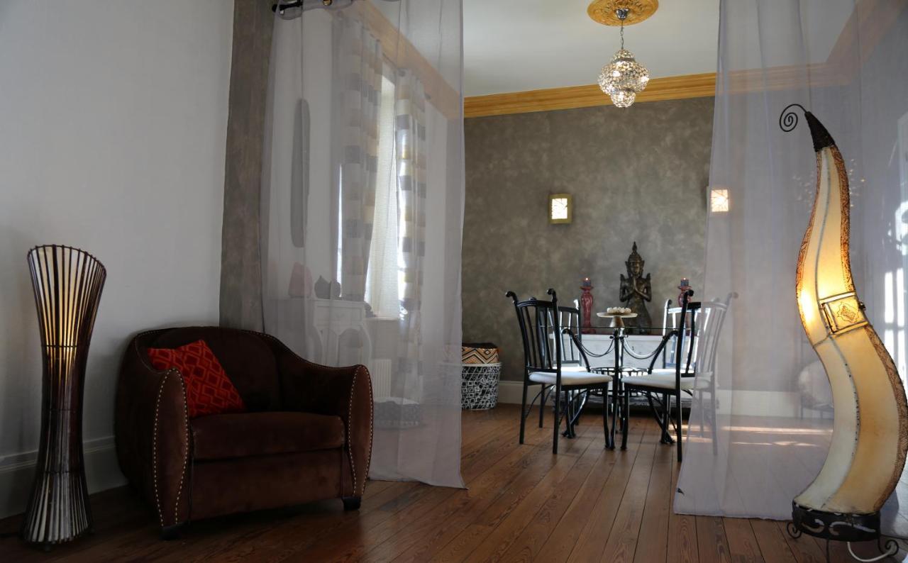 Chalmoux Le Bonnet De Nuit Bed & Breakfast エクステリア 写真